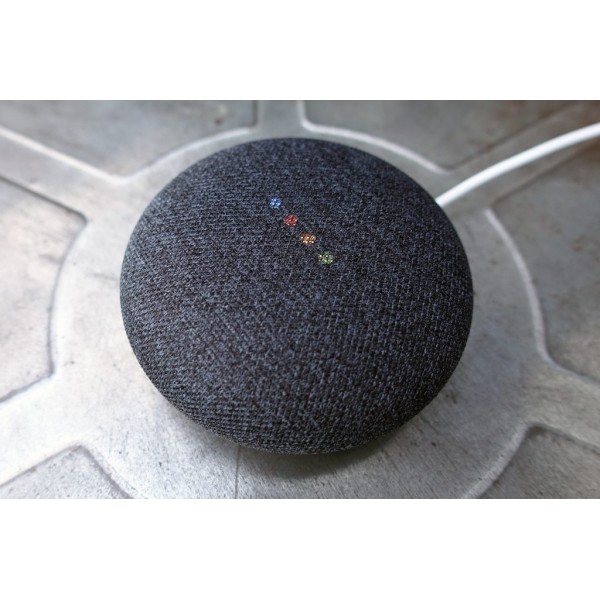 Google Home Mini Carbon (безплатна доставка)